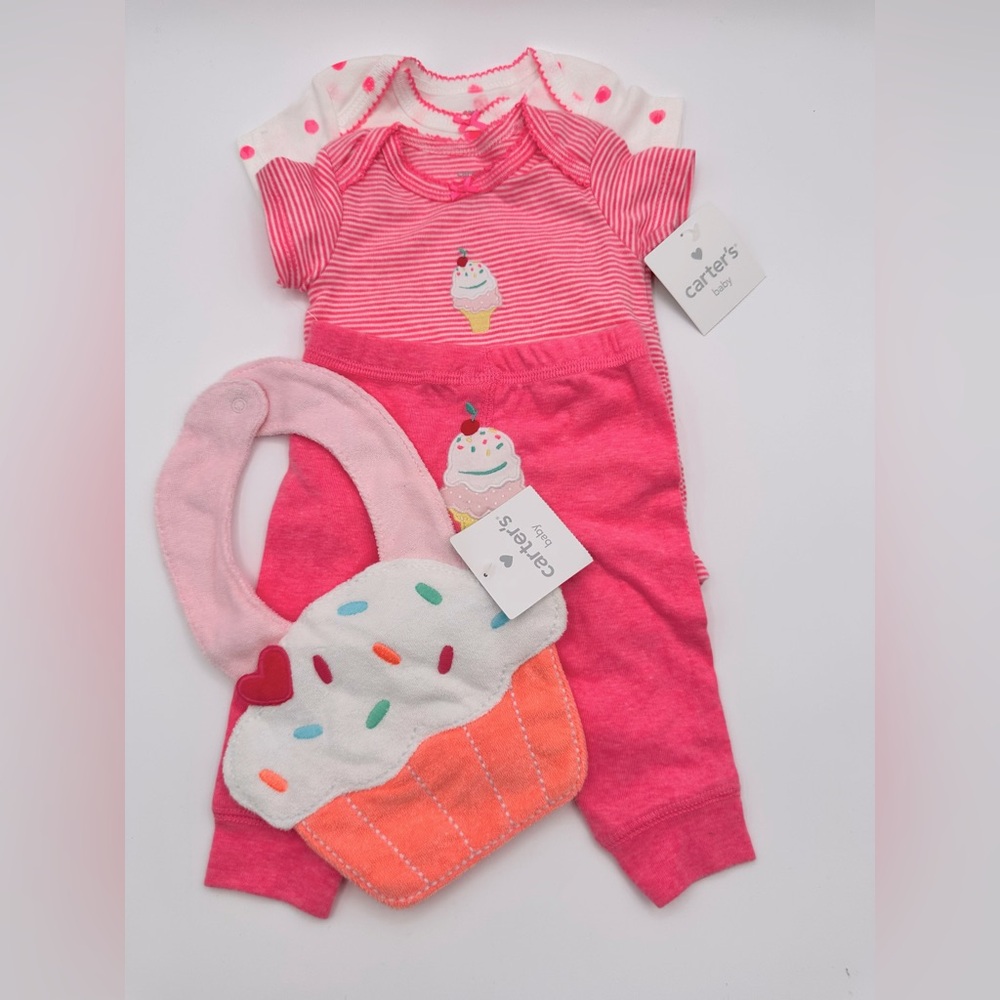 Baby Girl 3 Months Carter's Pink Cupcake Set